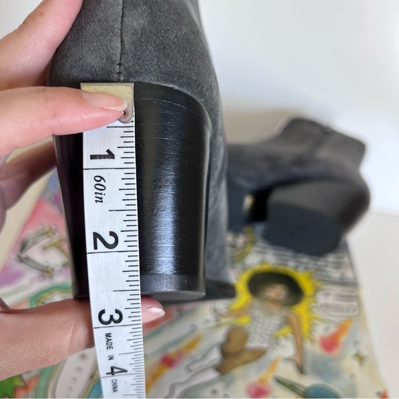 Jeffrey Campbell Women’s Sullivan Dark Grey Oiled Suede Zip Up Booties - Picture 8 of 8